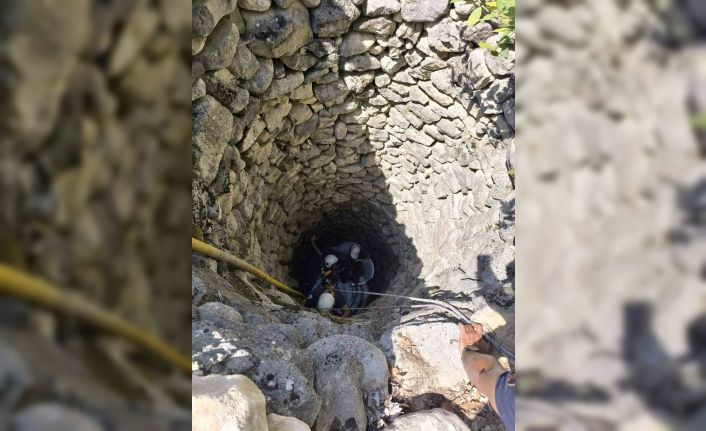 Hatay’da 7 metre derinliğindeki kuyuya düşen kadın kurtarıldı