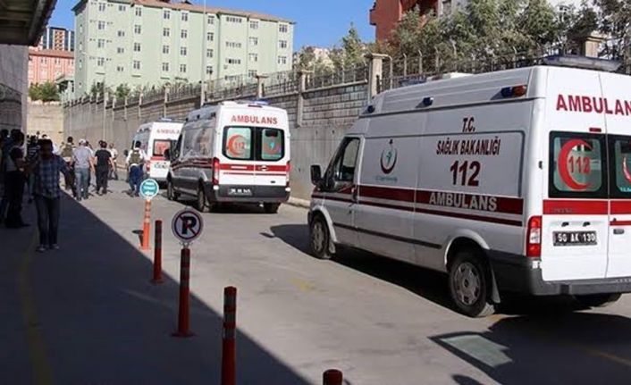 Işık hadisesini izlemeye gelen yaşlı adam cami terasından düşerek hayatını kaybetti