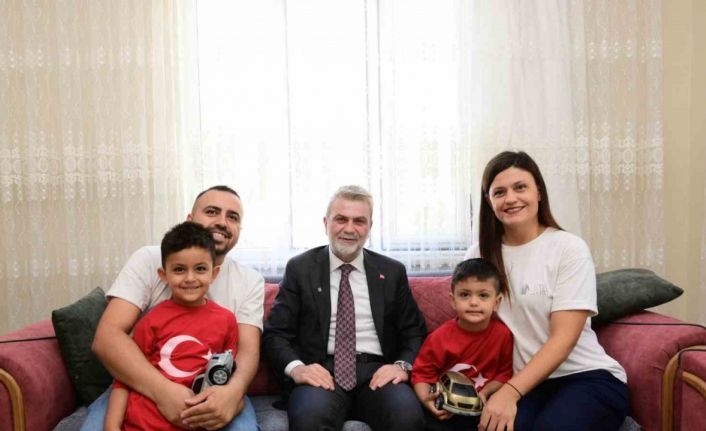 İşitme engellilerin hayatı destekle kolaylaşıyor