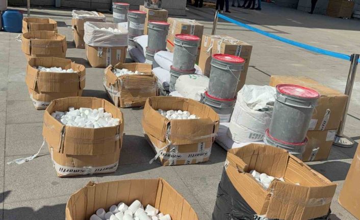 İstanbul’da 5 ilçede eş zamanlı narkotik operasyonu: 13 şüpheli tutuklandı