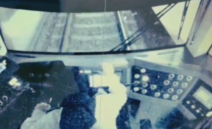 Kadın vatmanın refleksi, rayların üstüne düşen adamı ölümden böyle kurtardı