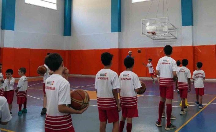 Kahramanmaraş’ta çocuklar sporla büyüyor