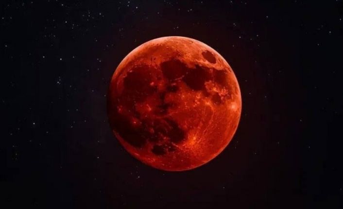 "Kanlı Ay" dünyanın farklı bölgelerinde görsel şölen yaşattı