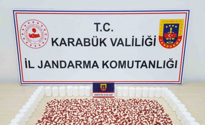 Karabük’te 2 bin 467 adet hap ele geçirildi