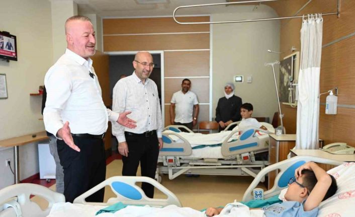 Karacabey’de toplu sünnet şöleni