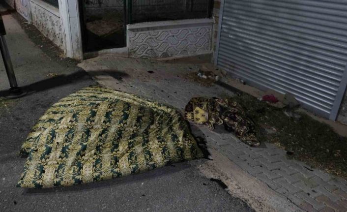 Karaman’da 3 katlı binada çıkan yangın korkuttu