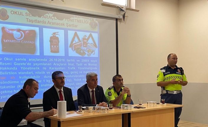 Karapınar’da taşımalı eğitim şoförleri bilgilendirildi