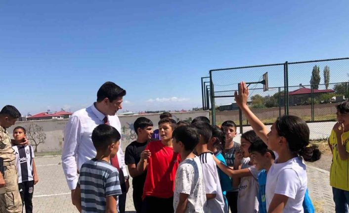 Kaymakam Erdoğan’dan Bulakbaşı Ortaokulu’na ziyaret