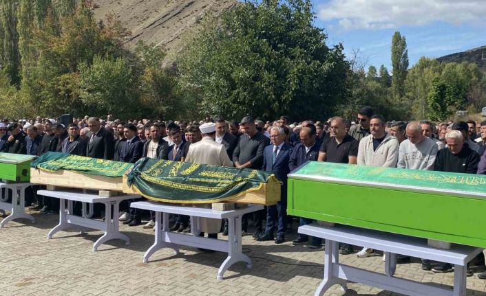 Kazadan 6 saat sonra bulunmuşlardı, bugün son yolculuklarına uğurlandılar