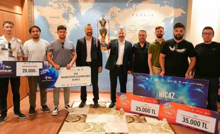 KBÜ Hyperloop Takımı Hicaz, TEKNOFEST’te çifte ödül kazandı