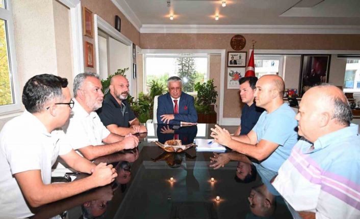 Kemer’de kadrolu işçileri kapsayan toplu iş sözleşmesi imzalandı