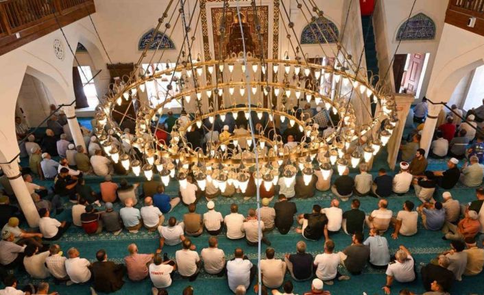 Ketenci Ömer Paşa Camii yeniden ibadete açıldı