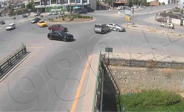 Kırıkkale’de trafik kazaları KGYS kameralarına yansıdı