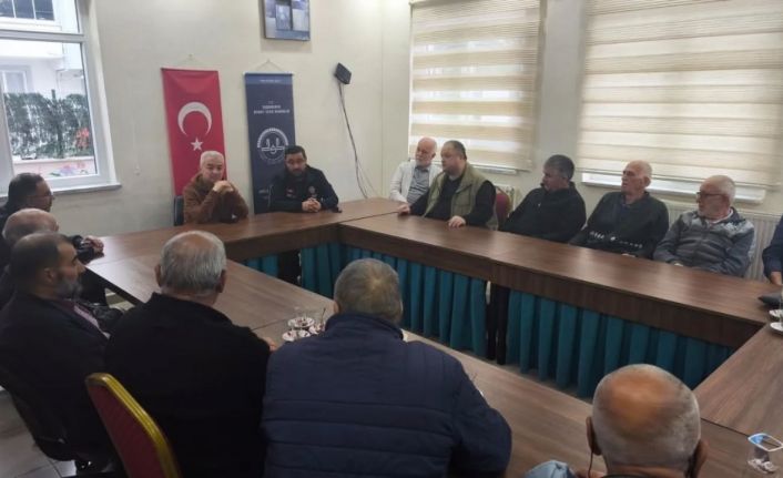 Kırklareli Valisi sabah namazında vatandaşlarla bir araya geldi