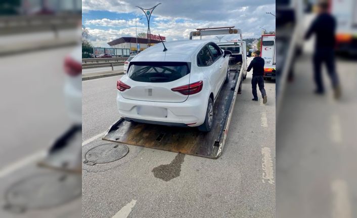 Kocaeli’de korsan taşımacılık yapan sürücüye ceza kesildi