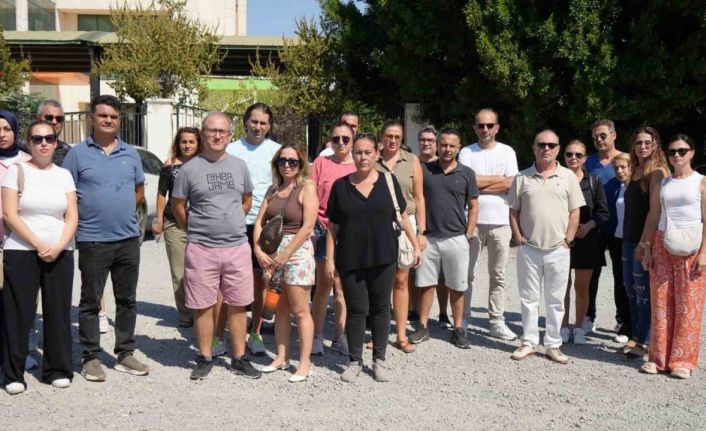 Konyaaltı Doğa Koleji’nin taşınma kararına velilerden tepki