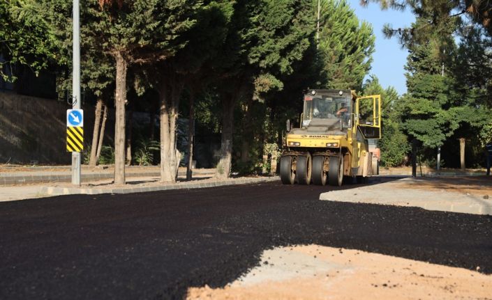 Körfez’de kavşak ve yol çalışmalarıyla trafik akışı düzenleniyor