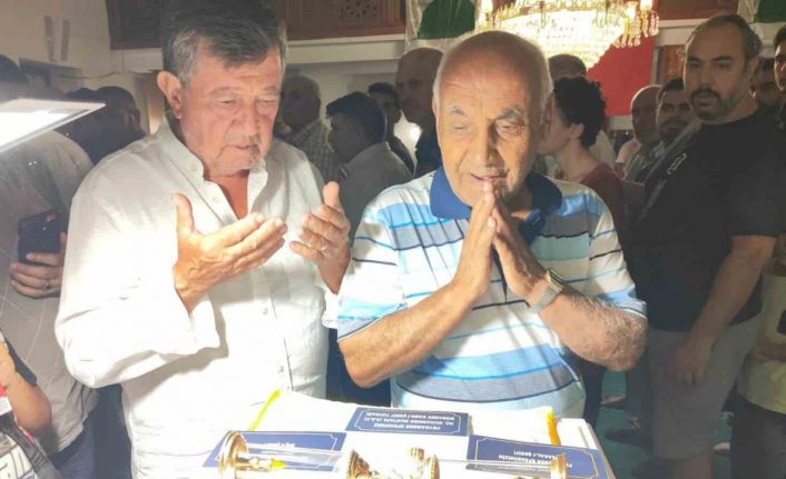 Kuşadası’nda mukaddes emanetler ziyarete açıldı