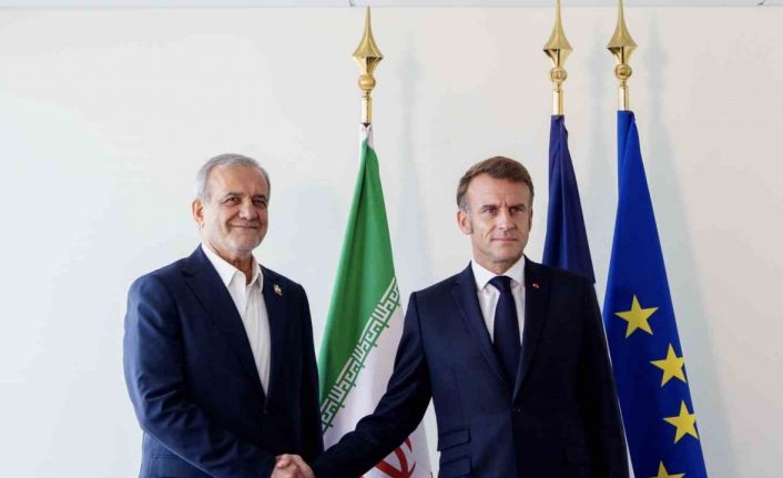 Macron, İran Cumhurbaşkanı Pezeşkiyan ile görüştü