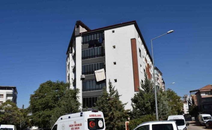 Malatya’da kayıp şahıs, apartmanın çatı katında ölü bulundu