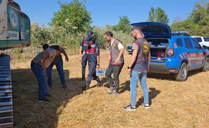 Malkara’da ekskavatör aküsü çalan 3 şüpheli yakalandı