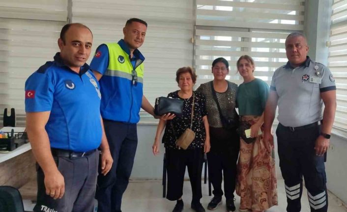 Manisa’da insanlık ölmemiş dedirten olay