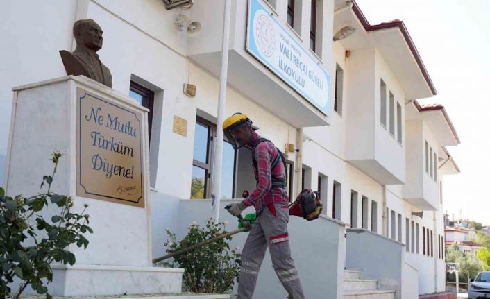 Menteşe Belediyesi’nden okullara destek