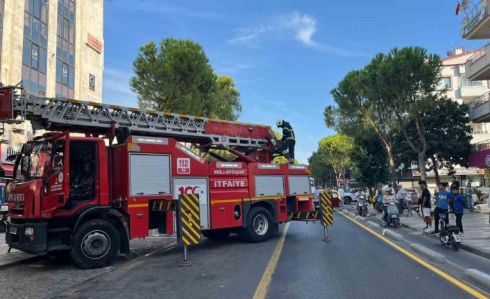 Menteşe’de dönerci bacasında yangın paniği