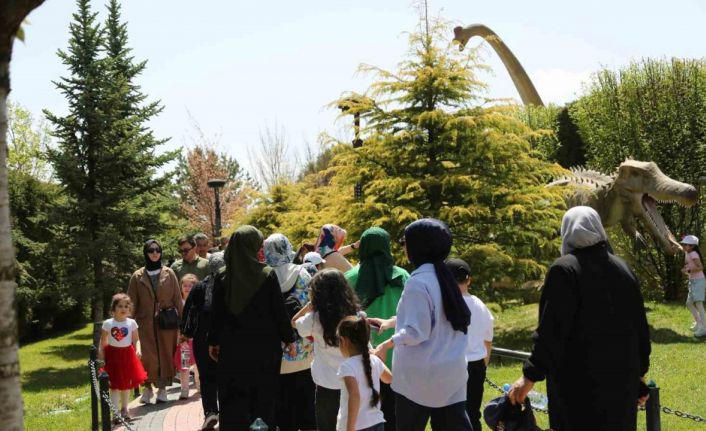 Meram’ın efsane parkı bu yaza da damgasını vurdu