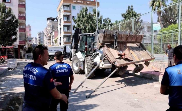 Mersin’de hurda ve çöp yığan vatandaşa ceza
