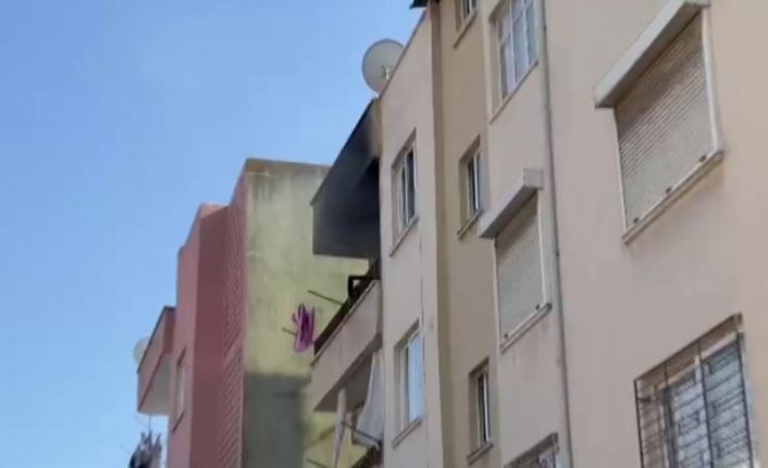 Mersin’de kiracı evi ateş verdi, mahalleli tepki gösterdi