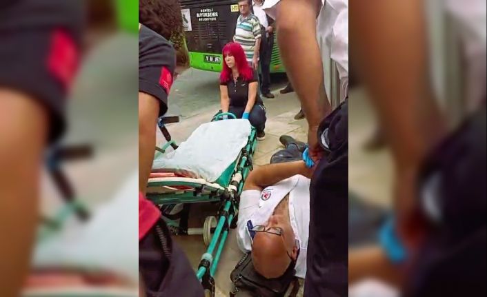 Mesaiye gelen otobüs şoförü yere yığıldı