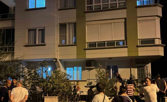 Molotoflu saldırının ilk görüntüleri ortaya çıktı, komşular yangına müdahale etti