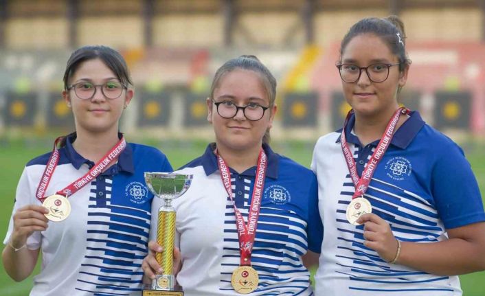Muğla Büyükşehir okçuları U15 Türkiye Şampiyonası’na damga vurdu