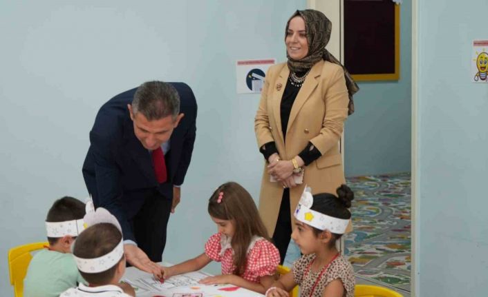 Muş’ta 18 bin 430 öğrenci ’Uyum Haftası’ kapsamında ders başı yaptı