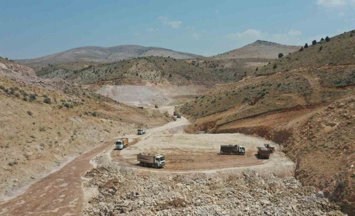 Niğde’nin Halaç Göleti’nde çalışmalar devam ediyor