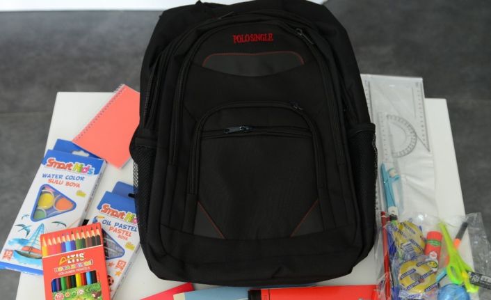 Nilüfer Belediyesi’nden ihtiyaç sahibi öğrencilere kırtasiye desteği