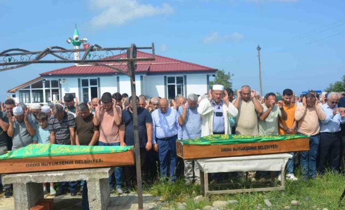 Ordu’da ’su gideri’ cinayetinde ölen 2 kardeş toprağa verildi