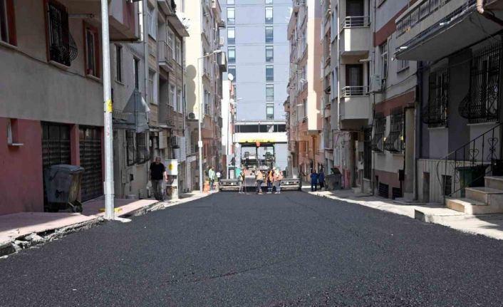 Osmangazi’de 160 ton asfalt döküldü