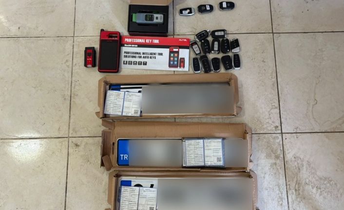 Oto hırsızlığında akılalmaz yöntem: Önce kiraladılar, sonra GPS ile çaldılar