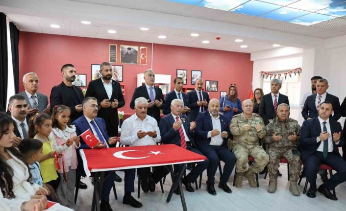 Pençe-Kilit Şehidi Vedat Zorba’nın hatırası kütüphanede ölümsüzleşti