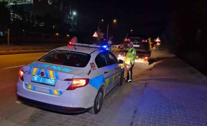 Polisi gören kaçmaya çalıstı