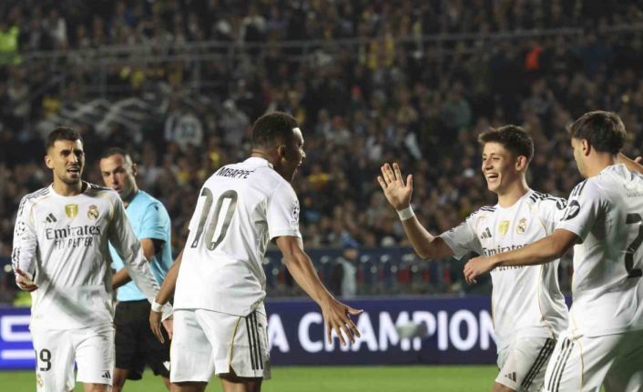 Real Madrid, Almatı’da 5 golle kazandı
