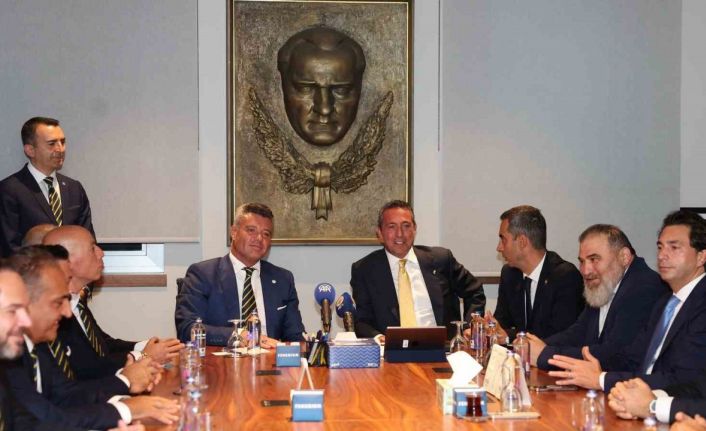 Sadettin Saran ve yönetim kurulu üyeleri mazbatasını aldı