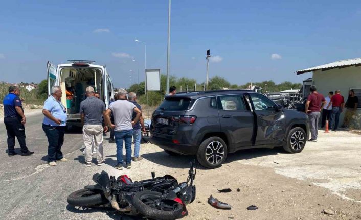 Serik’te cip ile motosiklet çarpıştı: 1 yaralı