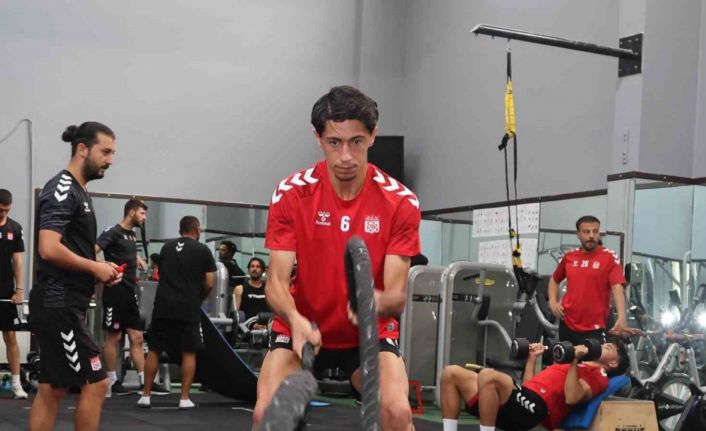 Sivasspor, salonda çalıştı
