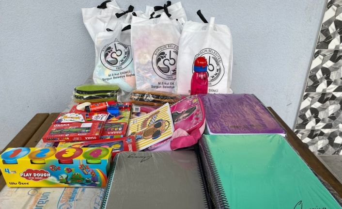 Sorgun Belediyesi’nden bin 500 öğrenciye kırtasiye desteği