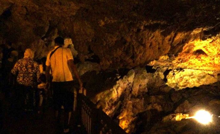 Sularını kaybetse de ziyaretçisini kaybetmedi