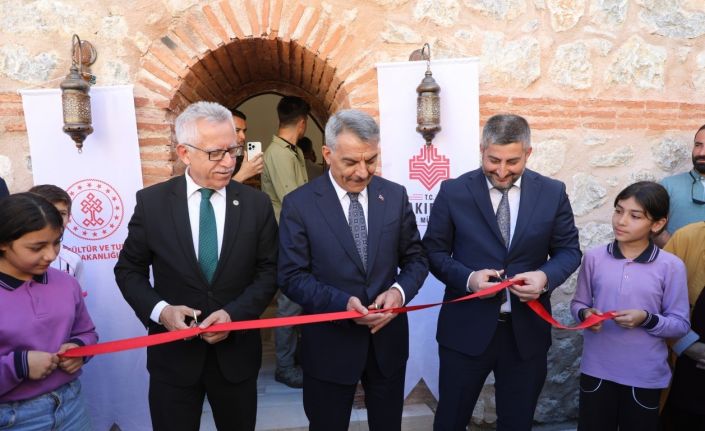 Tarihi Çifte Hamam restore edilerek ziyarete açıldı