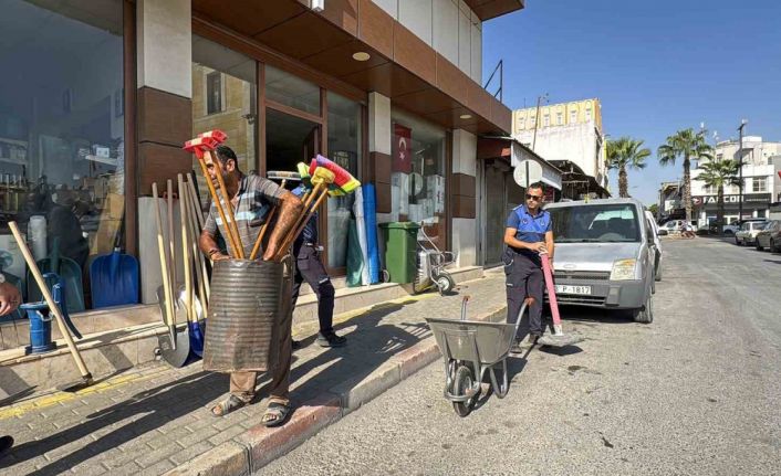 Tarsus’ta kaldırım işgaline karşı sıkı denetim